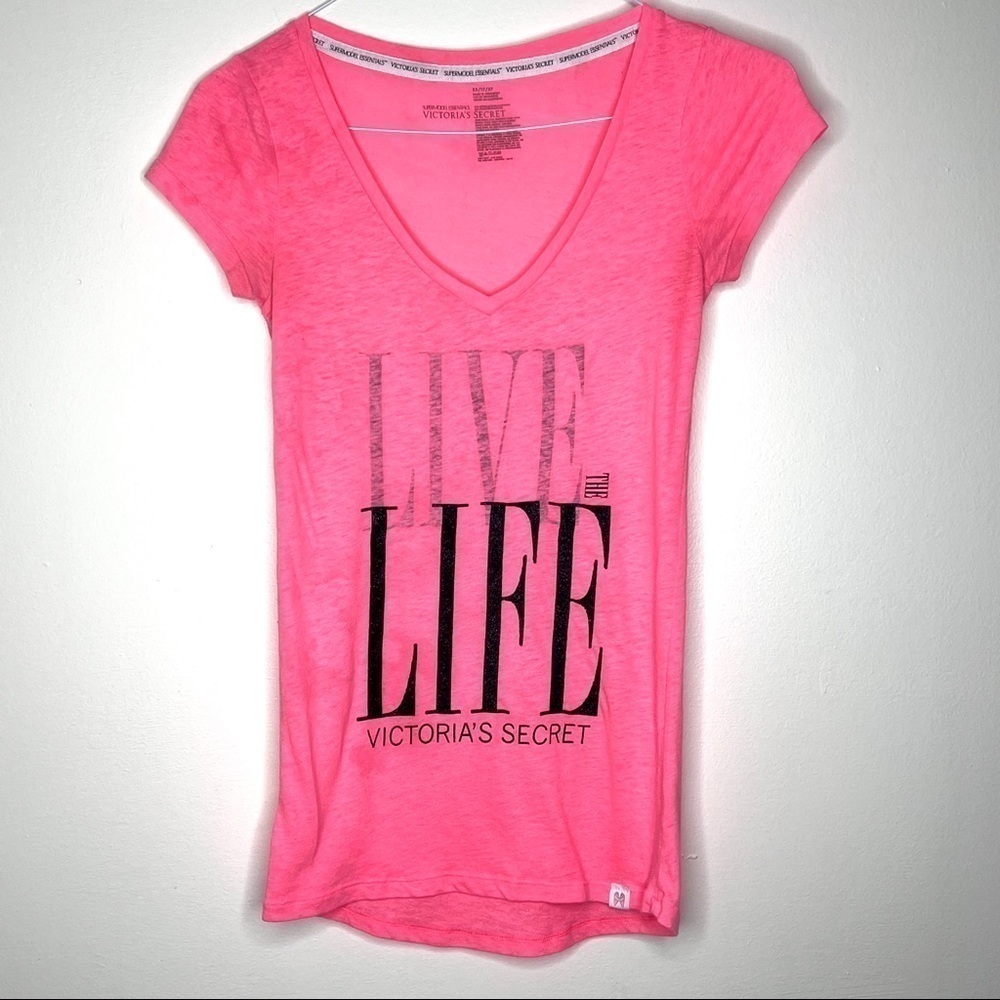 Victoria’s Secret t shirt